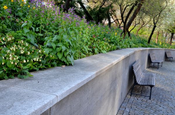 Concrete Retaining Wall Service in Rowlett