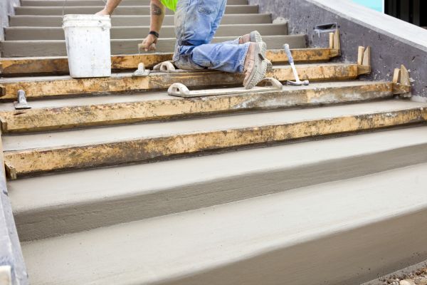 Concrete Steps Pouring in Rowlett