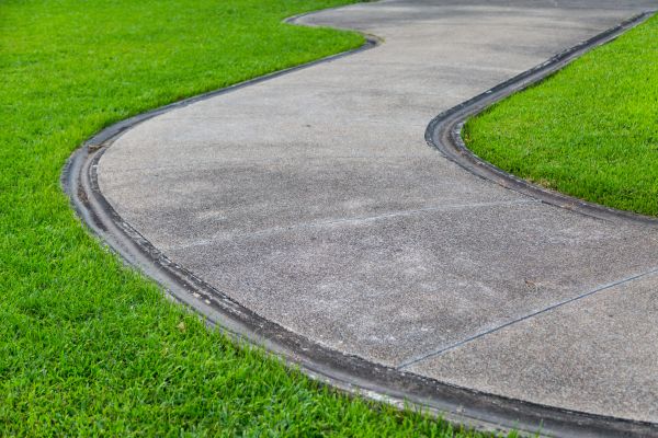 Concrete Sidewalk Construction in Rowlett