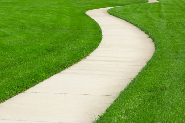 Walkway Building in Rowlett