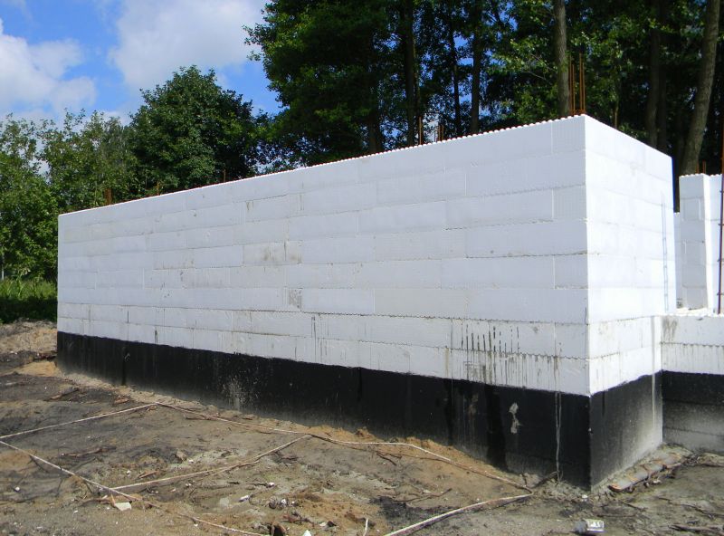 Foundation Wall Installation