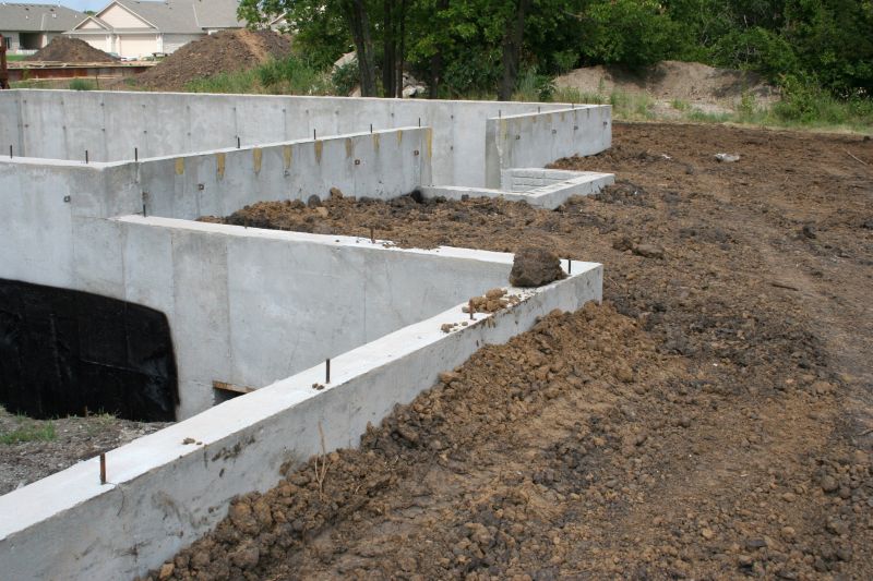 Foundation Wall Installation